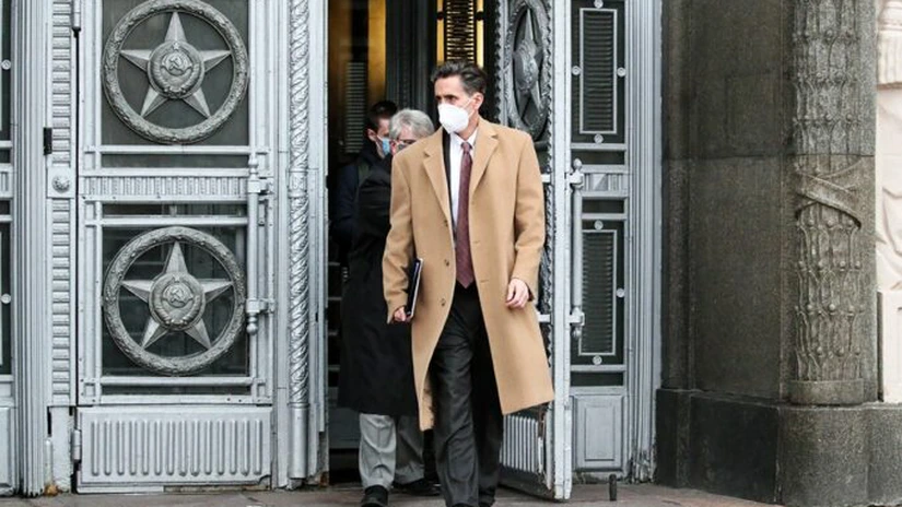 Rusia l-a expulzat pe adjunctul ambasadorului american de la Moscova