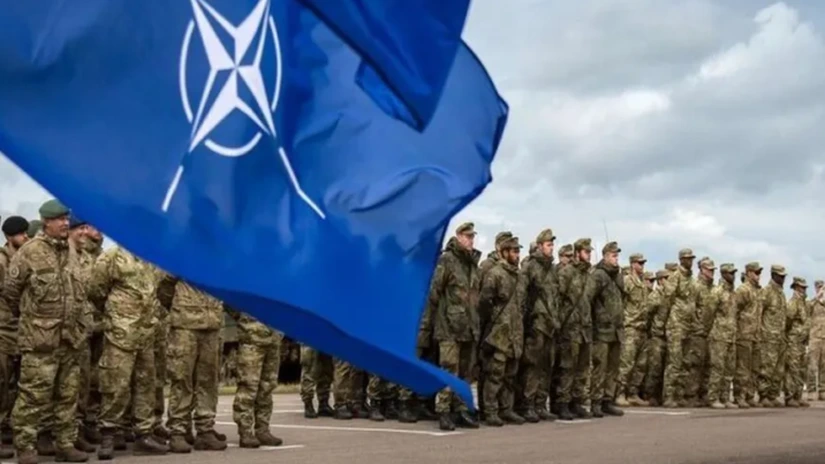 NATO va aproba joi patru noi grupuri de luptă pe flancul său estic, inclusiv în România