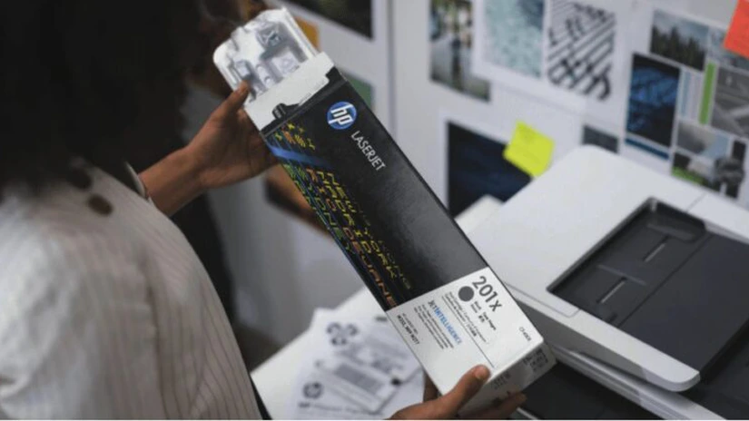 Peste 3,5 milioane de produse, piese și componente de imprimare HP contrafăcute au fost confiscate