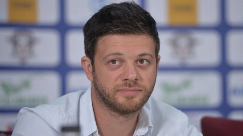 Victor Angelescu a anunțat că a devenit singurul acționar al clubului de fotbal Rapid