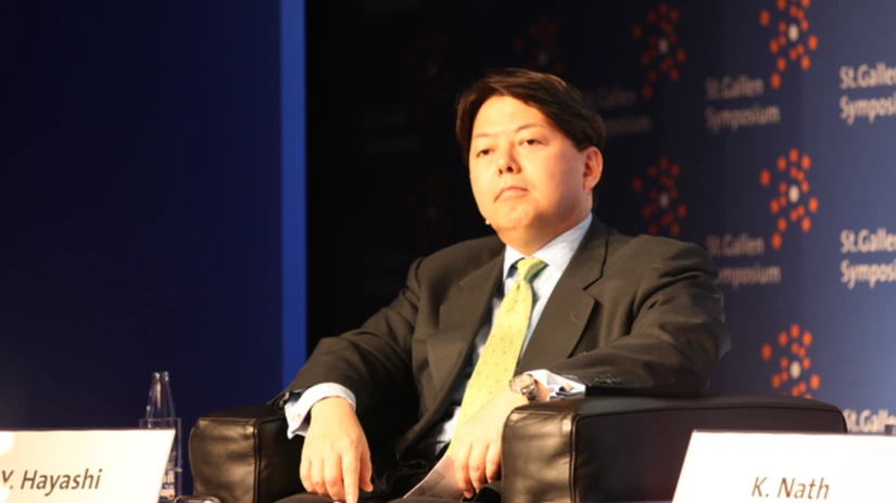 Japonia va aduce din Polonia refugiați ucraineni folosind avionul în care zboară ministrul nipon de Externe