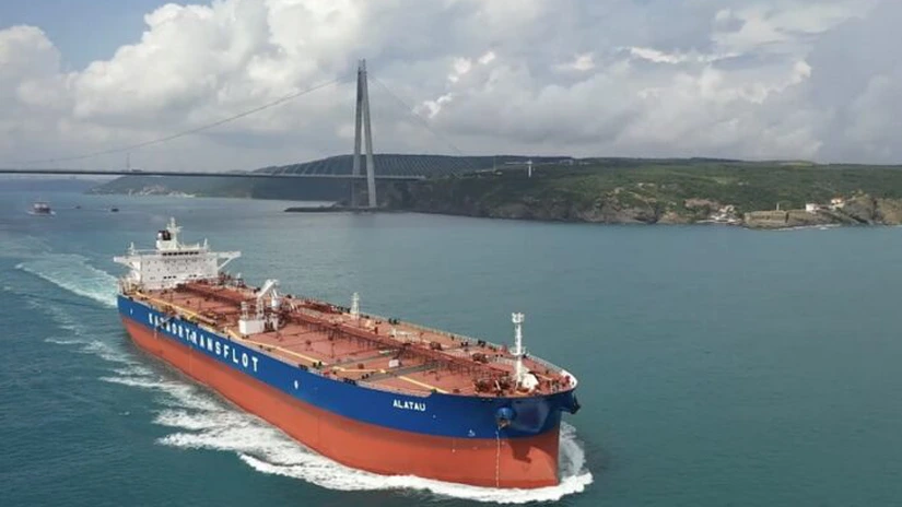 Primul petrolier cu țiței kazah a ajuns la rafinăria Petromidia după finalizarea reviziei