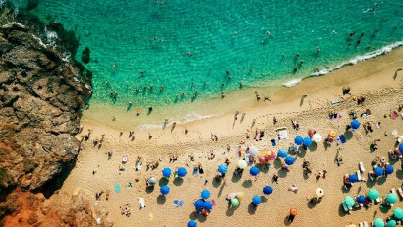 Hotelier din Antalya: Ne aşteptăm la o creştere a numărului de turişti români; sigur nu vor fi sub 200.000