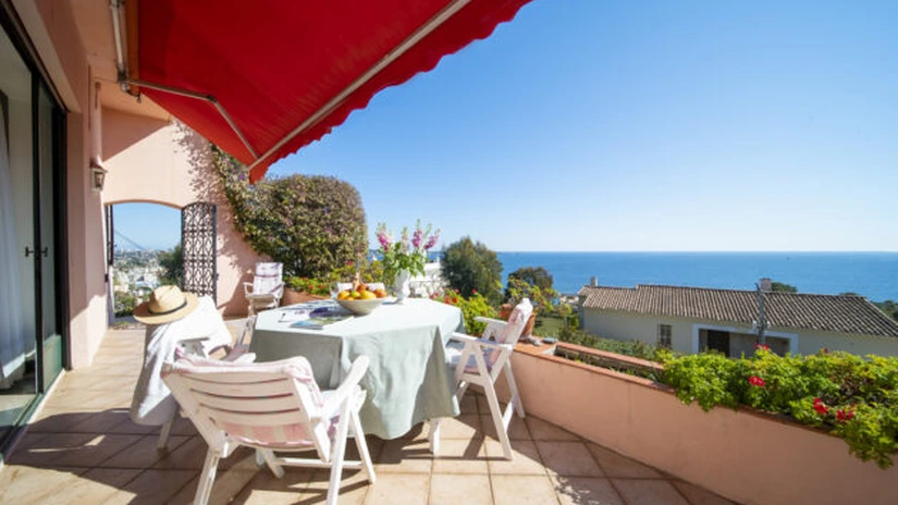 Vilă de milioane de pe Coasta de Azur, scoasă la vânzare în România