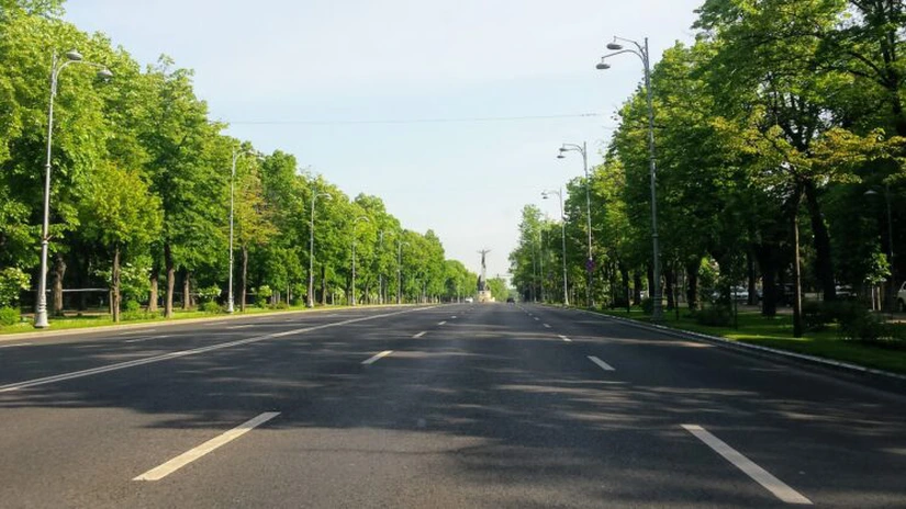 Bătaie mare pentru străzile din București: Strabag, Euroconstruct și Erbașu, printre ofertanții la licitația pentru reparații