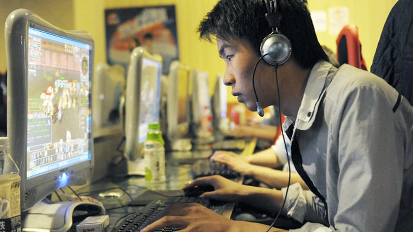 Instituţiile publice şi firmele de stat din China trebuie să renunţe la calculatoarele personale străine