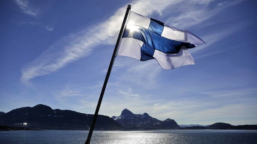 Finlanda plănuiește să construiască bariere la frontiera cu Rusia