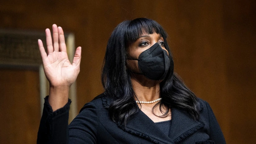 Nominalizarea Lisei Cook în funcția de guvernator al Federal Reserve a fost votată de Senatul SUA. E prima femeie de culoare care ocupă acest post