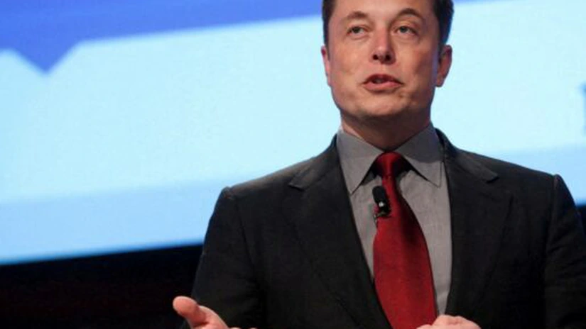 Elon Musk a declarat că va demisiona din funcţia de CEO al Twitter după ce va găsi un înlocuitor