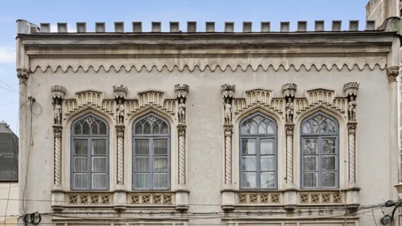Casa Breslelor, una dintre cele mai vechi clădiri din București, scoasă la vânzare