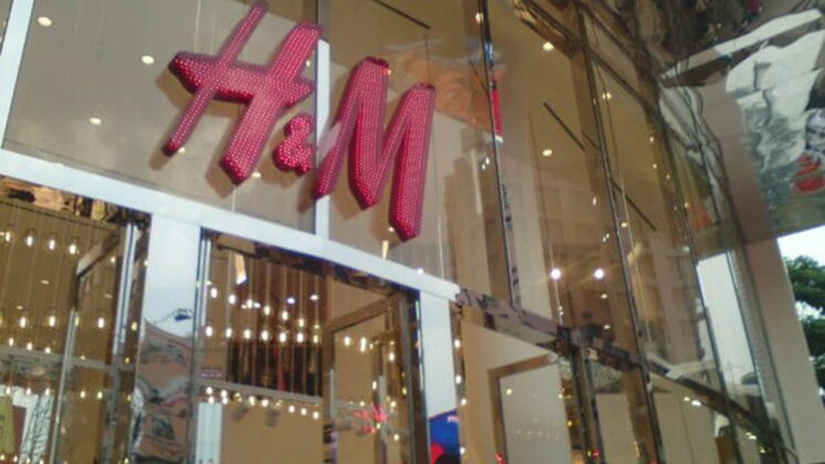 H&M îşi va lichida afacerile din Rusia
