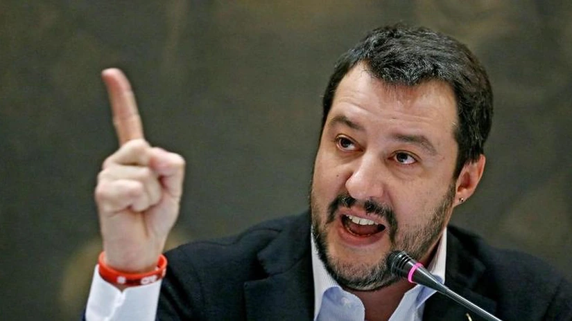 Presa italiană publică documente care fac legătura între Rusia, Matteo Salvini și căderea Guvernului Draghi. Liderul de extremă dreapta respinge categoric acuzațiile