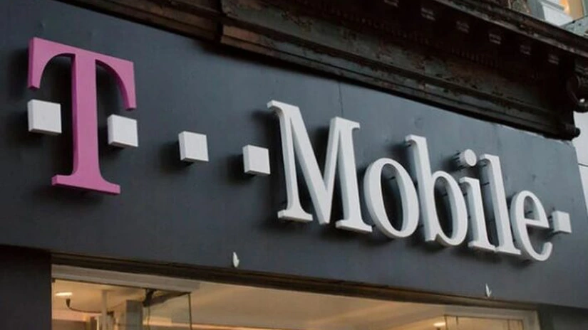 Autoritatea pentru concurenţă din Polonia acuză T-Mobile de publicitate înşelătoare
