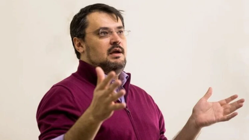 Ghinea: Abia dacă pensiile ar fi crescute cu 27%, s-ar atinge pragul de 9,4% din PIB stabilit prin PNRR. Mărirea pensiilor nu mai stă în pixul politicienilor români