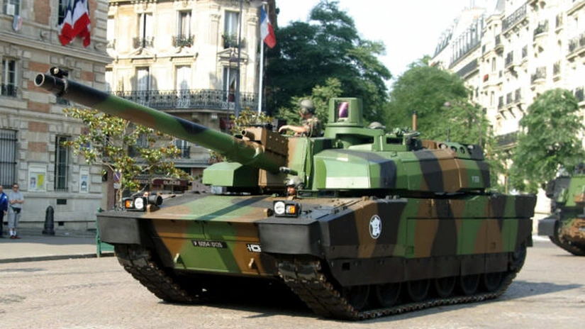 Franța va trimite în România tancuri Leclerc și vehicule blindate de infanterie