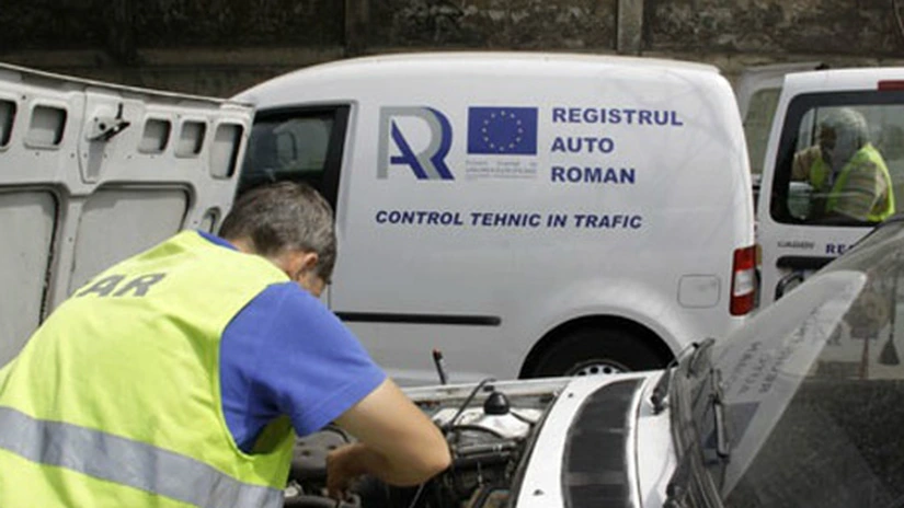 Inspectorii RAR: Anul trecut, 45,04% dintre vehiculele controlate în trafic prezentau deficienţe majore