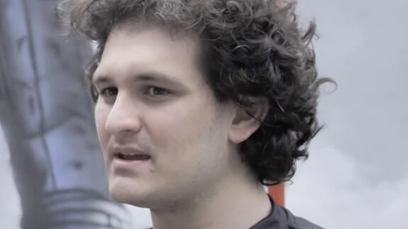 Cutremur pe piața cripto. Plaforma de tranzcționare  FTX, în valoare de 32 de miliarde de dolari, și-a cerut falimentul, iar directorul general, Sam Bankman-Fried, a fost înlocuit din funcție