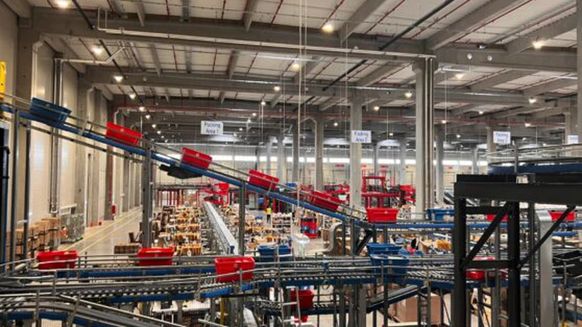 eMAG înființează două clase cu profil dual în două licee din județul Giurgiu. Elevii vor primi o bursă de 400 de lei, transport gratuit și o masă