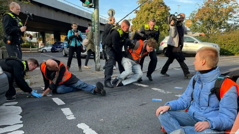 Activiștii Last Generation din Germania anunță că își vor intensifica protestele începând de luni