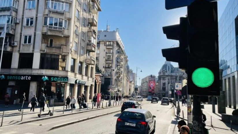 Primăria Capitalei a primit 1 milion de euro, prin PNRR, pentru extinderea sistemului de semaforizare inteligentă