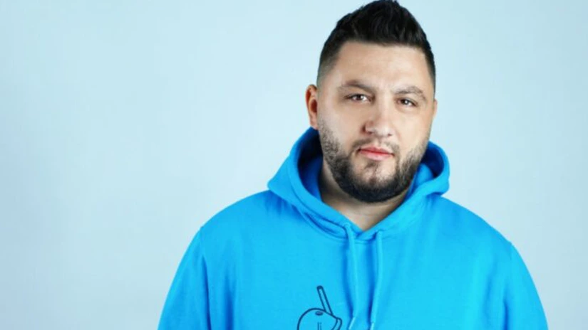 MoonSound lansează piesa Always and Forever. Cine este artistul