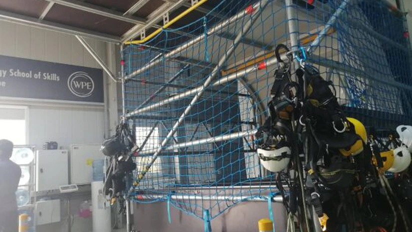 Ocupații noi din industria regenerabilelor introduse în COR la propunerea RenewAcad. 2.400 de oameni urmează cursuri de specializezare în tehnologiile eoliană și fotovoltaică