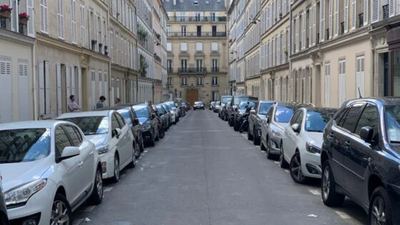 Mai multe municipalități din Franța vor să taxeze suplimentar SUV-urile