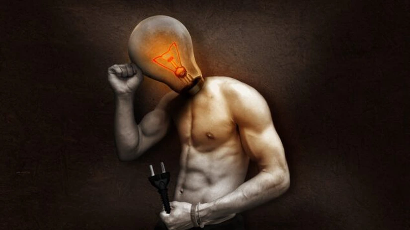 Guvernul intră peste ANRE și limitează prin OUG creșterea tarifelor de distribuție la energie și gaze, care urmează la 1 aprilie. Proiect, document