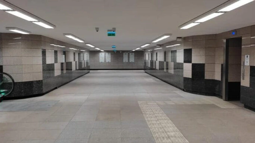 Metrorex a inaugurat pasajele de legătură în corespondenţă directă între staţiile Eroilor 1 şi Eroilor 2