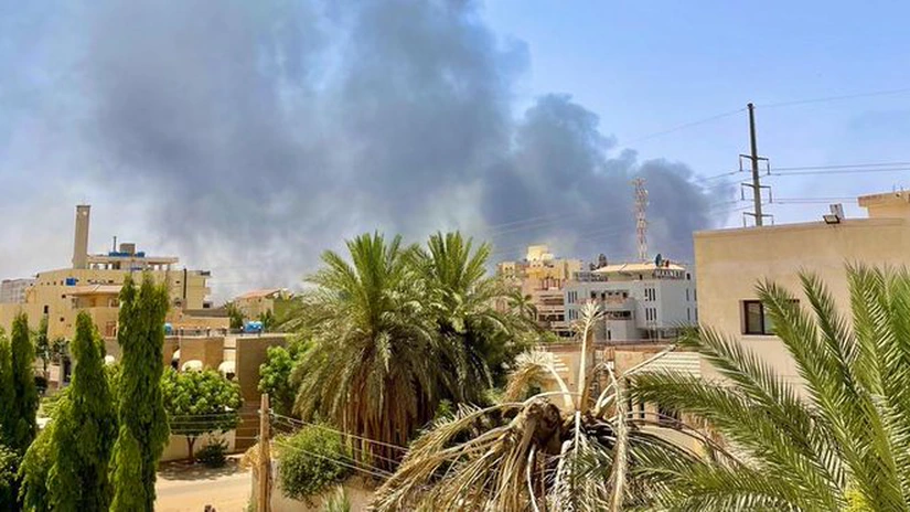 Război în Sudan: Explozii puternice la Khartoum, în cea de-a 26-a zi de război pentru putere