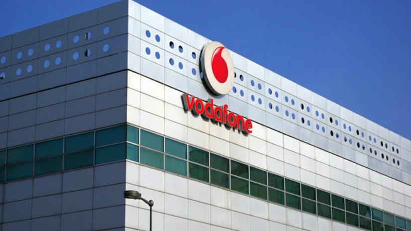 Vodafone analizează viitorul operaţiunilor sale din Italia