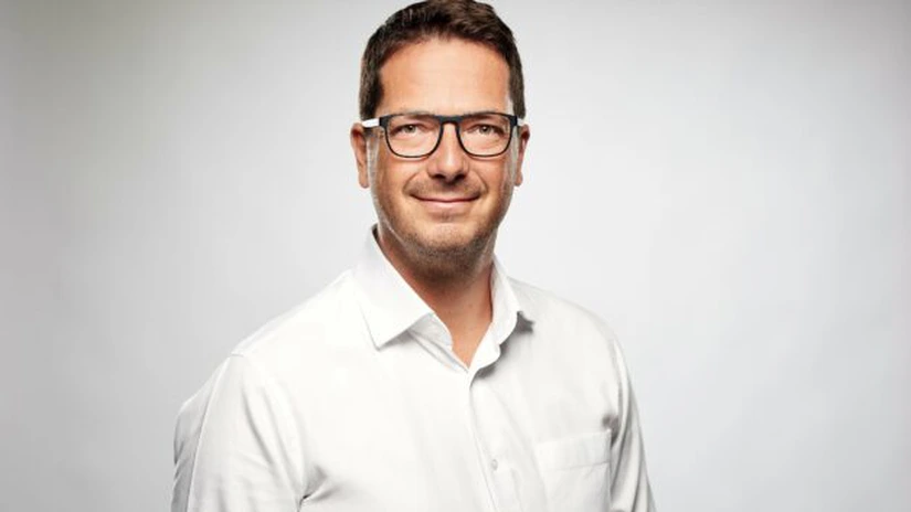 Martin Giesswein, Expert digital și profesor Vienna University: Când vine vorba despre AI, văd o mulțime de greșeli profunde în companii. Responsabilitatea umană în spatele inteligenței artificiale trebuie să rămână