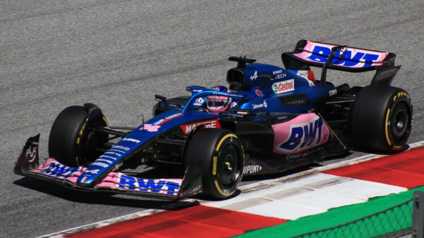 Renault poartă negocieri cu fondul american  RedBird Capital Partners pentru atragerea unei investiții în echipa sa de Formula 1 Alpine