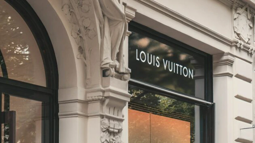 Louis Vuitton se apropie de pragul de 100 de milioane de lei cifră de afaceri în România