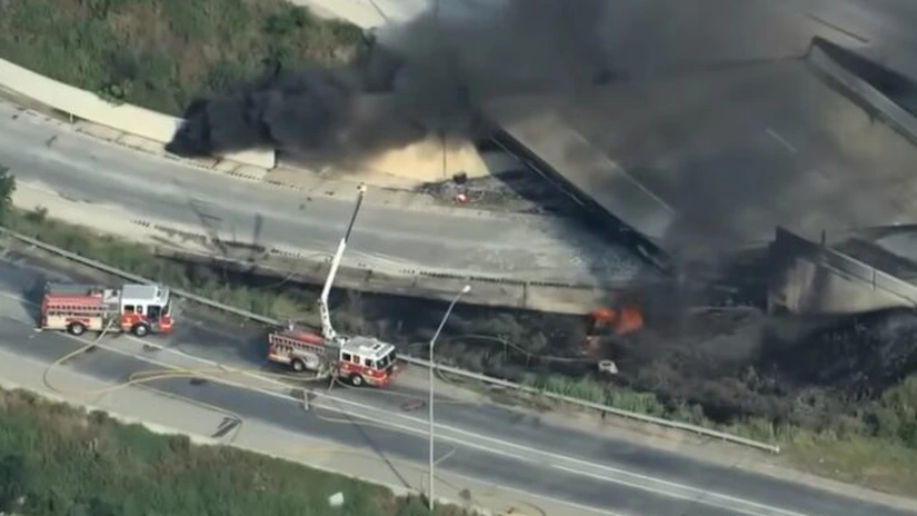SUA: O autostradă importantă s-a prăbuşit în Philadelphia, perturbând traficul din estul ţării