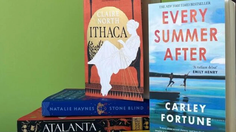 Libris.ro: Românii citesc tot mai mult și în limba engleză