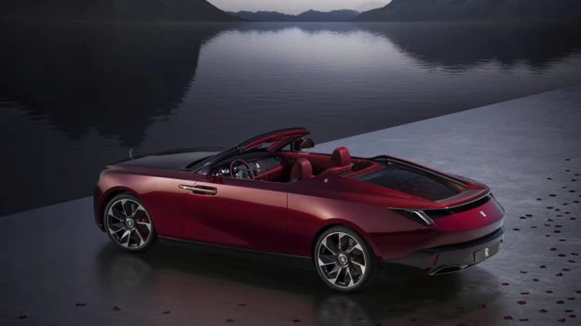 Rolls-Royce a prezentat un nou iaht pe roți: Droptail Roadster va fi produs în doar patru exemplare
