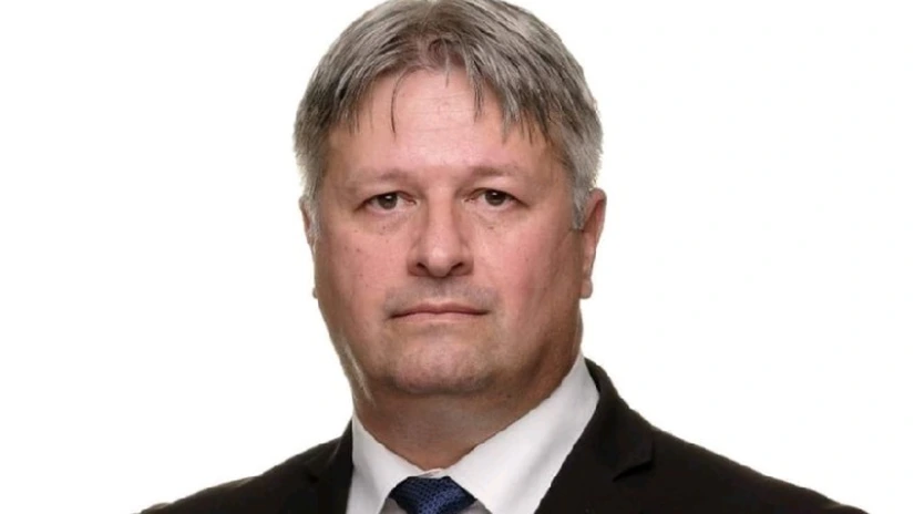 Romeo Vatră, directorul Aeroportului Iași: E nevoie ca aeroporturile să fie tratate distinct de ordonanța de tăiere a cheltuielilor bugetare, pentru a nu fi afectat traficul aerian