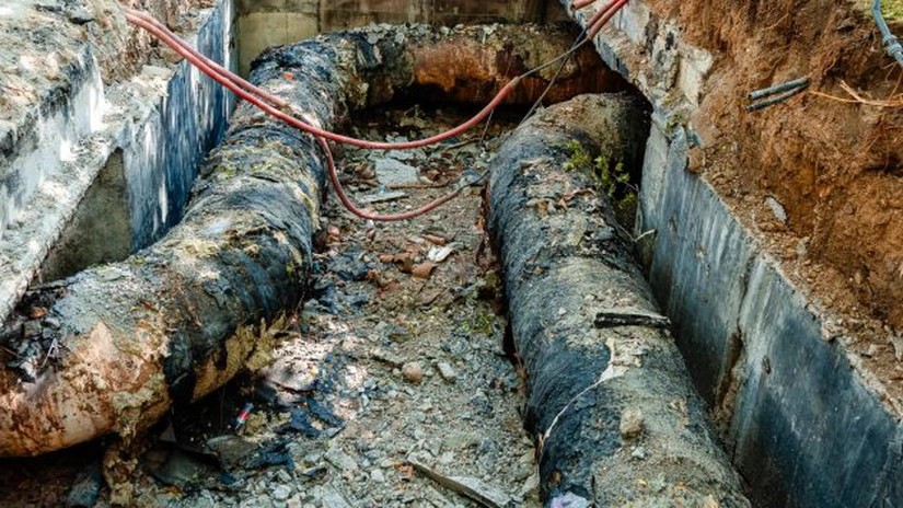 Nicuşor Dan: 45-50 de kilometri de reţea de termoficare reabilitaţi în 2023. Pentru 2024 sunt mai optimist