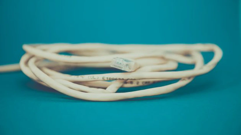 Sistemul nervos al internetului: peste 1,4 milioane de km. de cabluri subacvatice leagă continentele la internet. Cum arată harta Mării Negre