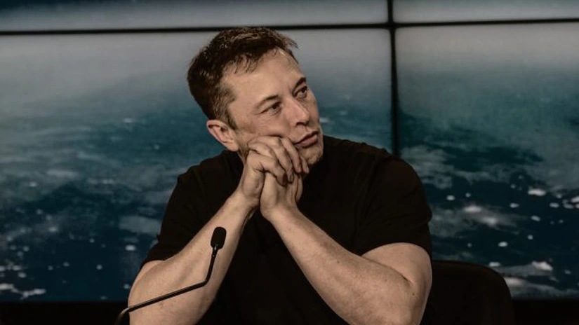 Tesla va cere acționarilor săi să restabilească pachetul de compensații pentru directorul general Elon Musk