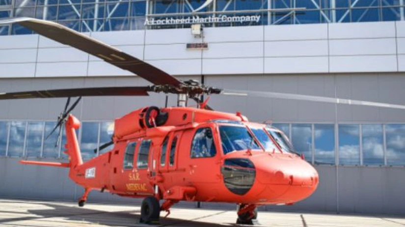 Primul elicopter BlackHawk pentru gestionarea situaţiilor de urgenţă a aterizat la sediul Inspectoratului General de Aviaţie al MAI