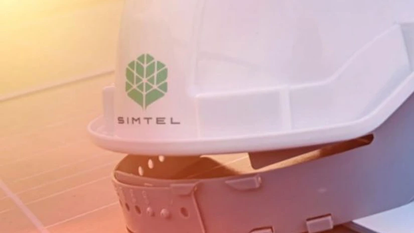 Simtel Team, buget în creștere pentru 2024. Compania are în dezvoltare șase proiecte fotovoltaice proprii cu o capacitate totală de 75 MW
