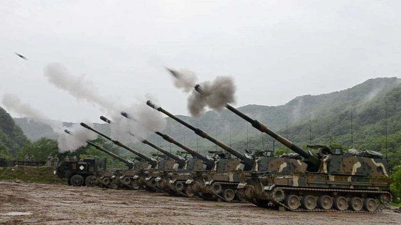 Polonia mai cumpără încă 150 de obuziere K9 din Coreea de Sud (Video)