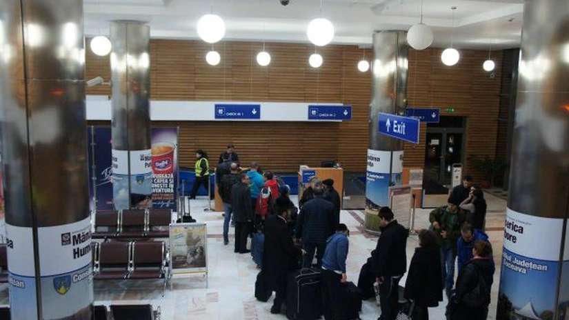 Peste 800.000 de pasageri au tranzitat anul trecut Aeroportul Internaţional 
