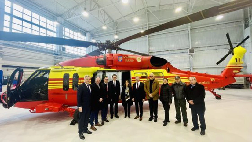 Compania americană Lockheed Martin și Aerostar Bacău au inaugurat primul centru de mentenanță a elicopterelor S-70 Black Hawk din Europa