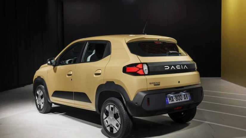 Dacia reduce cu 2.000 de euro prețul modelului Spring pe piața franceză