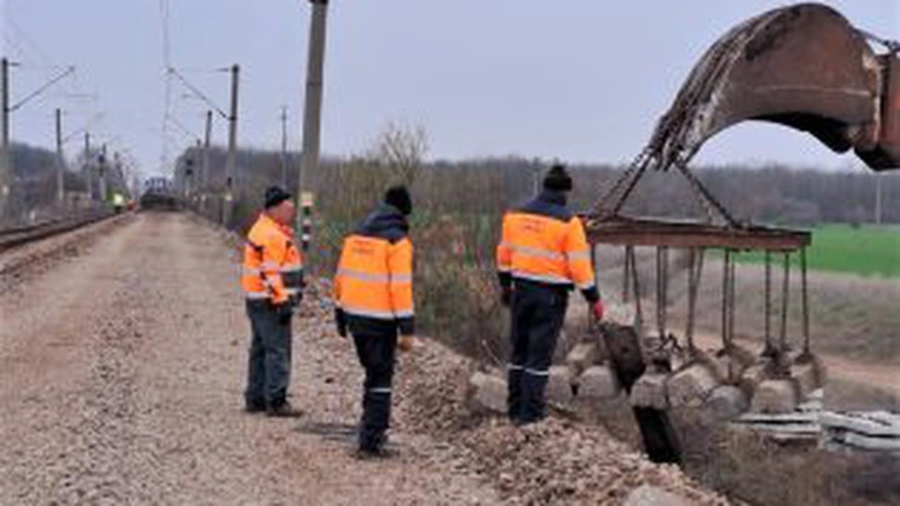Sucursala Regională CFR Craiova organizează o licitație în valoare de peste 148 de milioane de lei pentru reabilitarea de poduri, podețe și tunele