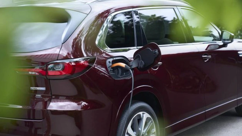 Mazda se așteaptă să investească 10 miliarde de dolari până în 2030. Compania vrea să pună pe piață în 2027 un model electric produs într-o fabrică de mașini clasice