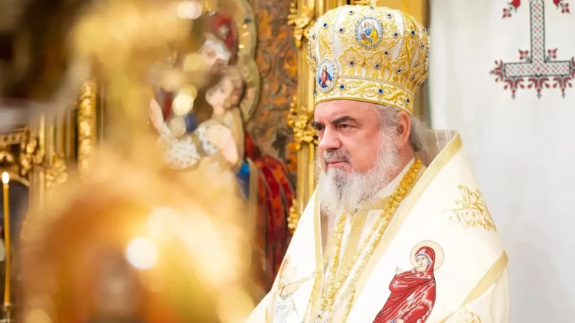 Update: Patriarhul Daniel cere creşterea salariului personalului neclerical al cultelor recunoscute la nivelul salariului minim pe economie